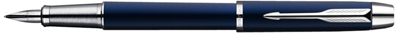 S0856210. Перьевая ручка Parker IM Blue. Перьевая ручка Паркер с пером из сверхпрочной нержавеющей стали, отделка корпуса и съёмного колпачка ярко-синим лаком и хромированными деталями дизайна.